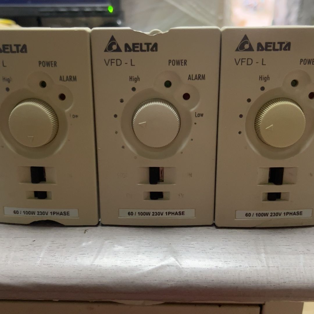VFD001L21A  台达100W调速变频器 功能包好 成