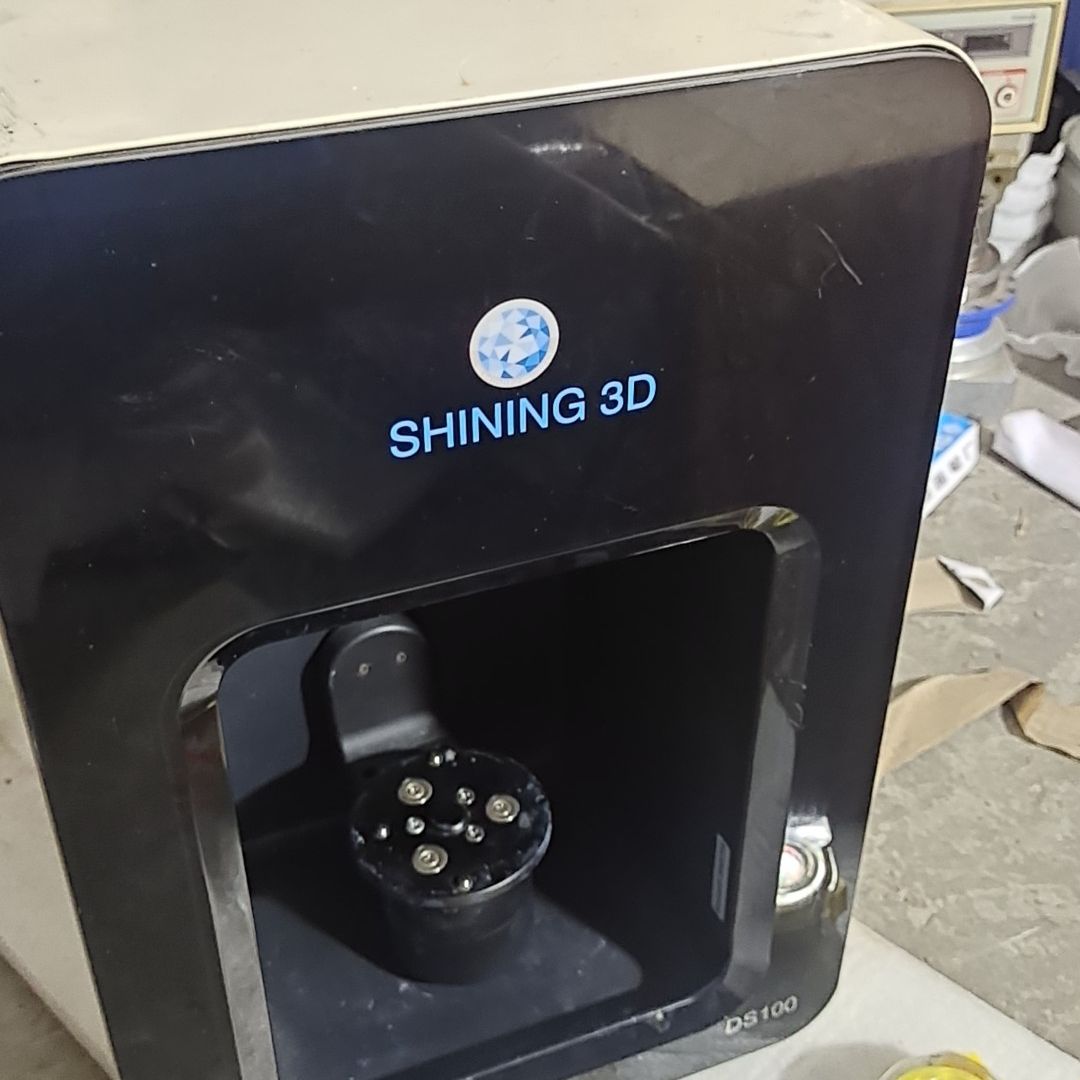 SHINING 3D DS100 3D扫描仪