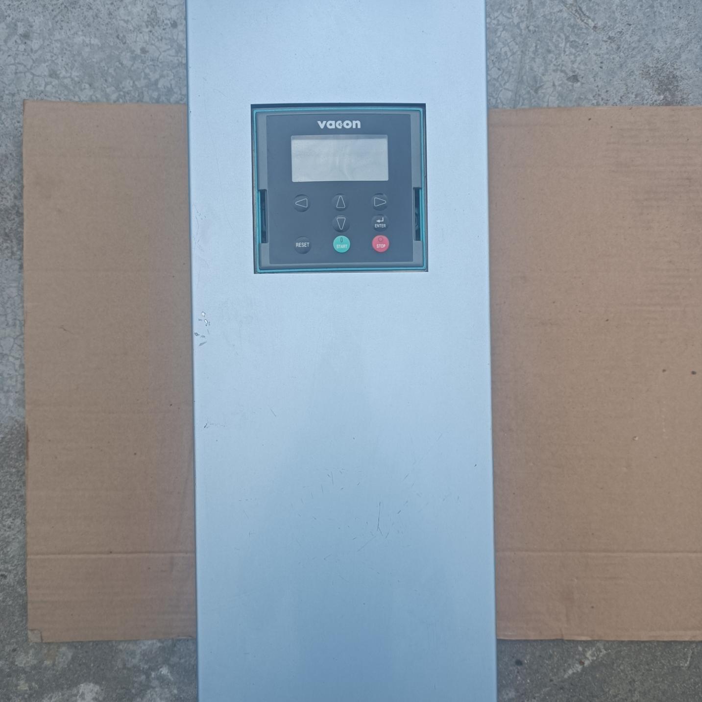 伟肯变频器 18.5CXS4G2I1   18.5/22千瓦