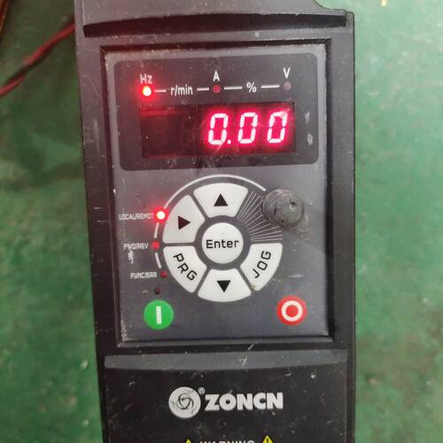 出售众辰变频器T9400-0R75G 0.75KW 380V