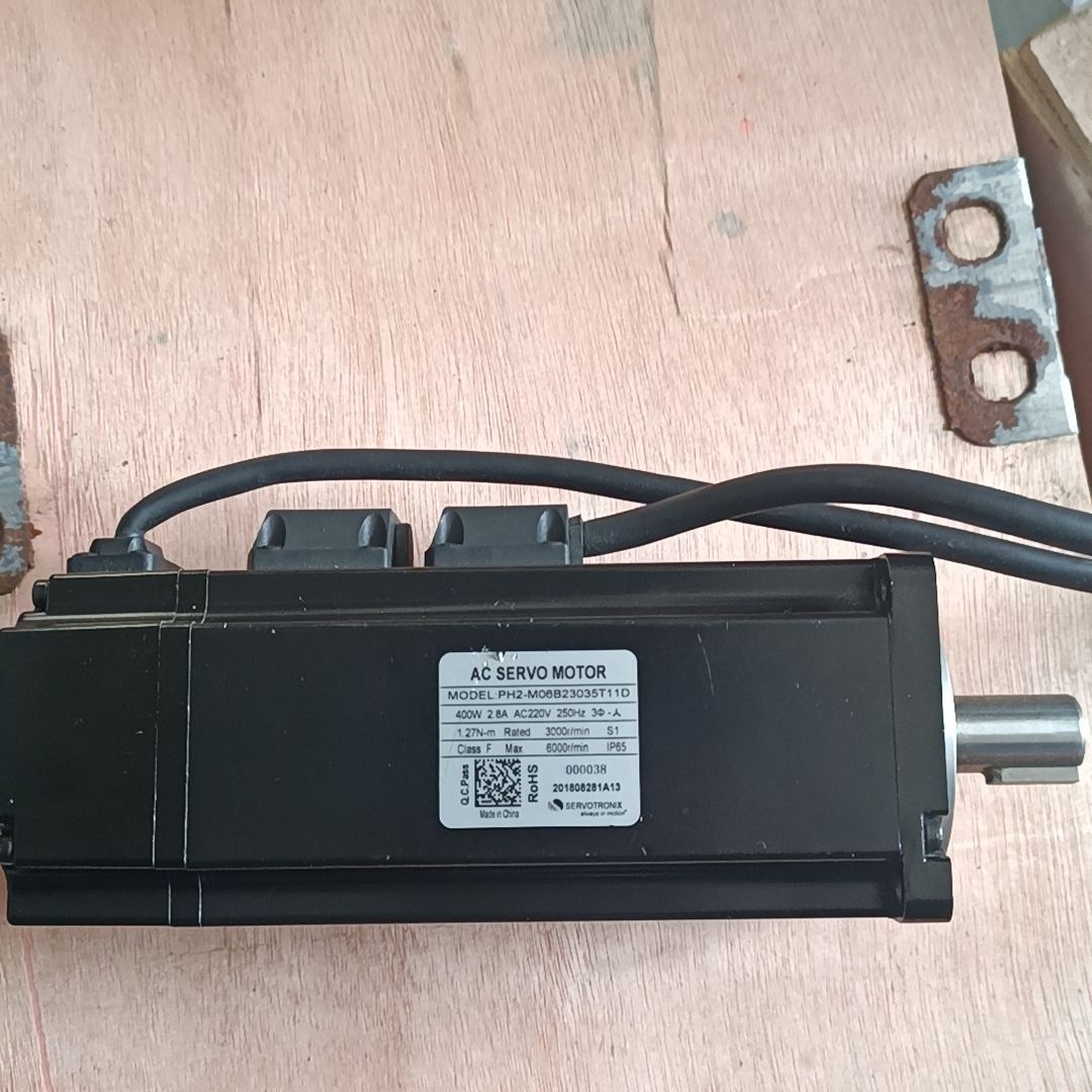 高创伺服电机:ACSERⅤ0、M0T0R PH2一M06