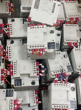AFPX0L14R-F PLC 14点晶体管 拆机