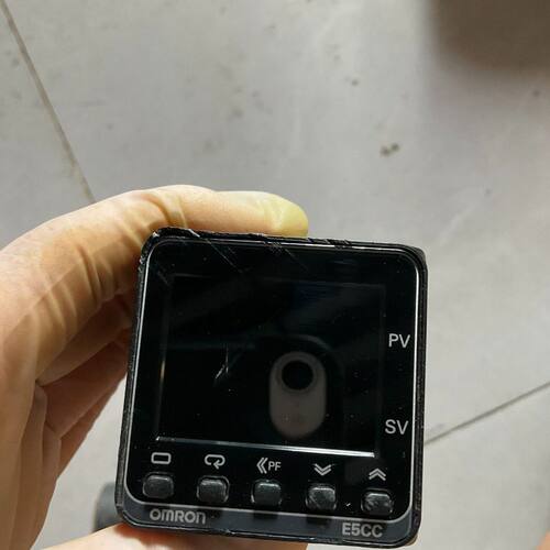 龙温控器E5CC-QX2DSM-802 拆机件 实物