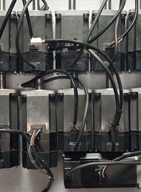 伺服电机 HC-MFS73