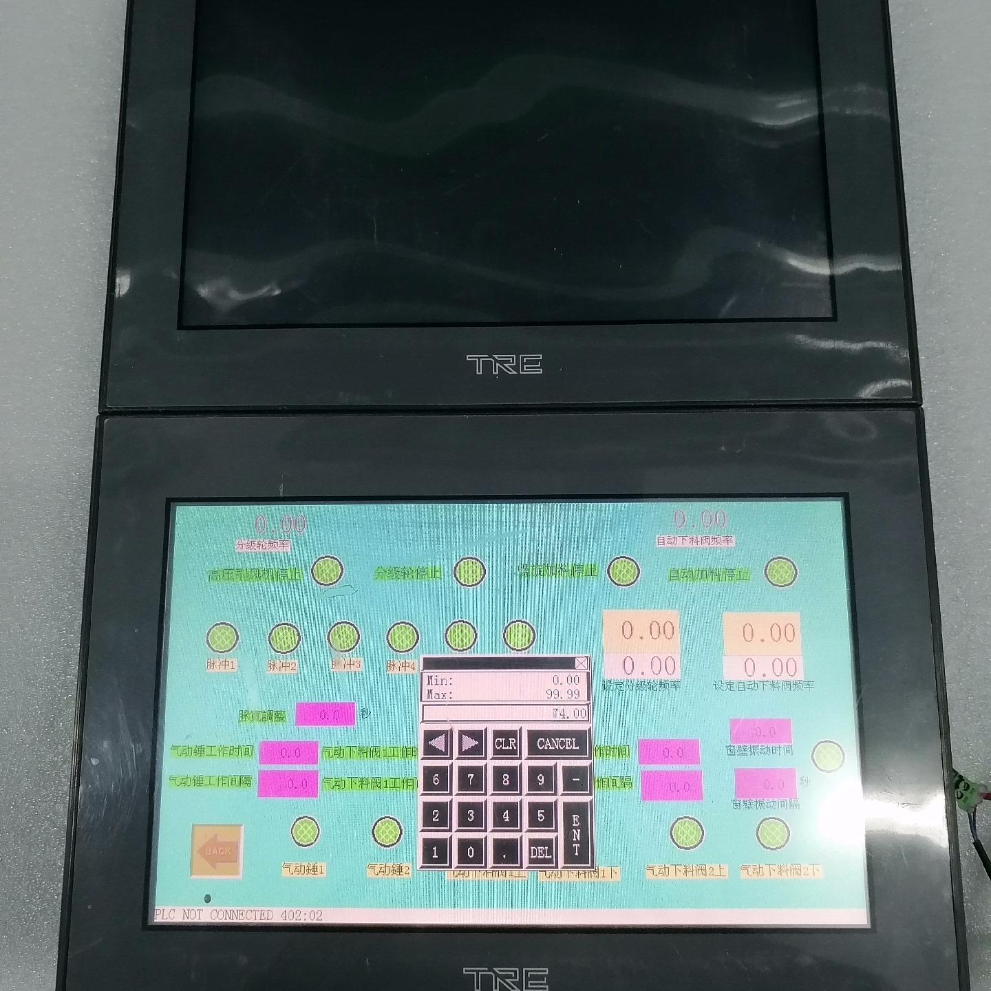 天仁触摸屏TP210T-24V 现货两台 通电如图 触摸没问