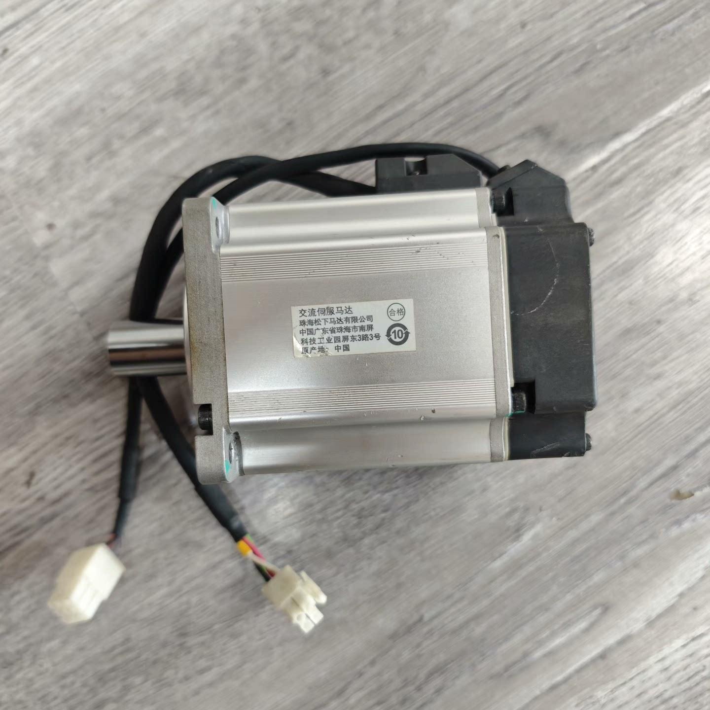 MSMF082L1U2M 伺服电机 750W 功能包好