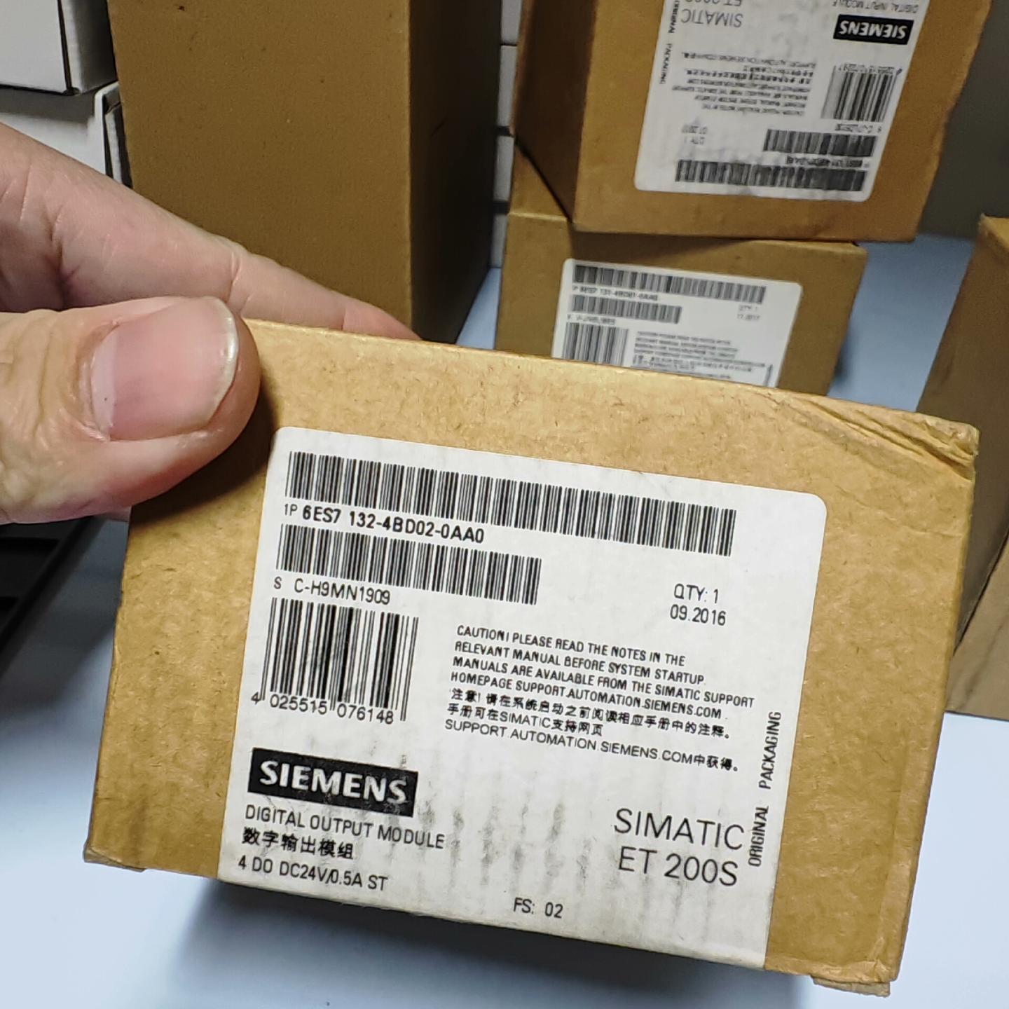 模块6ES7132-4BD02-0AA0