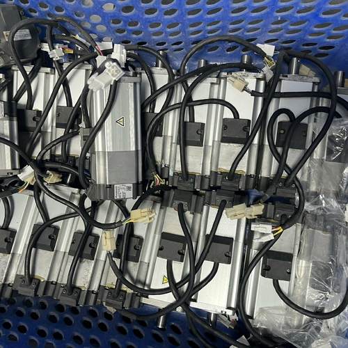 伺服电机MHMD042P1V