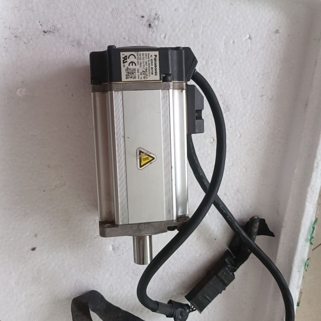 A5伺服电机MHMD042G1U 功能没问题 成色看图