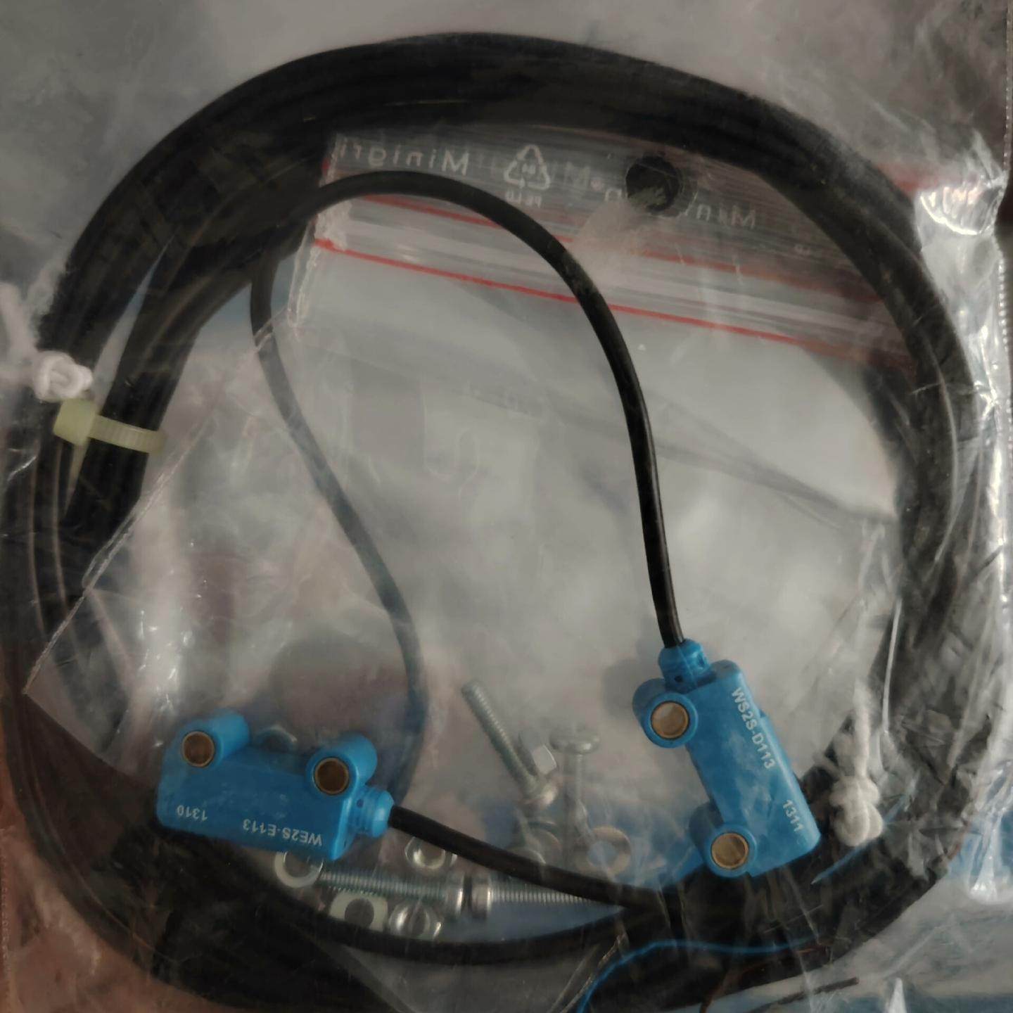 SICK传感器WE2S-E113 WS2S-D113一对