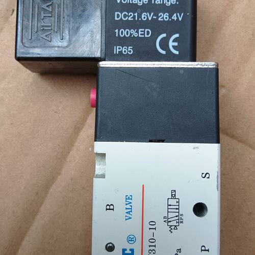 电磁阀4V310-10  DC24V  3.0W拆机配