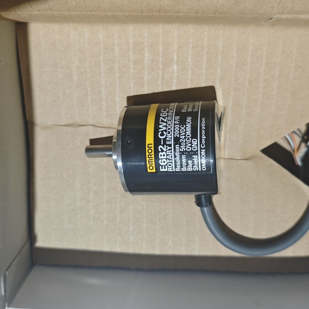 旋转编码器E6B2-CWZ6C