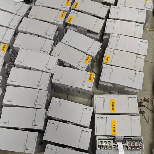 PLC扩展模块FX5-16EX/ES 拆机件 成色实