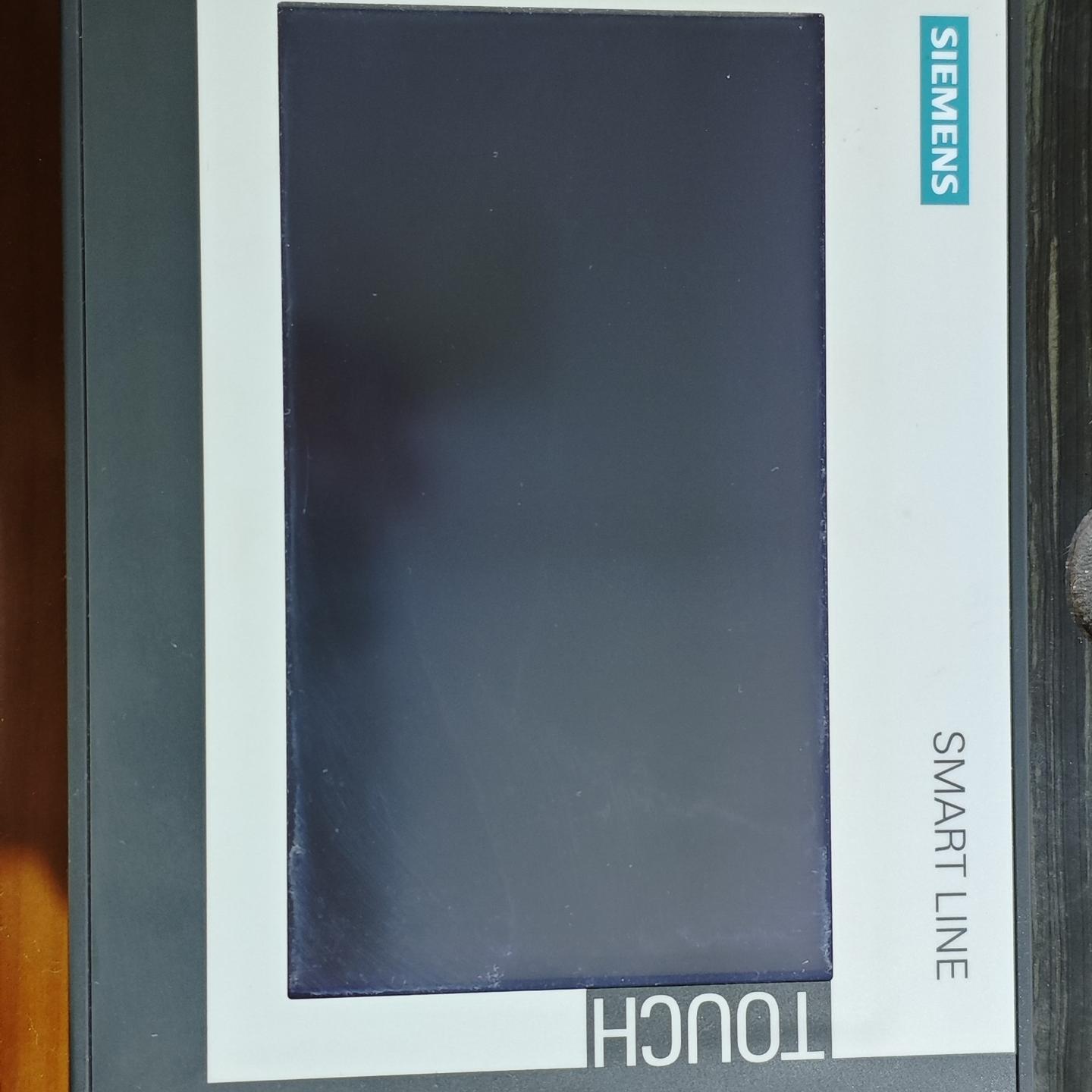 触摸屏 型号是SMART 700 IE V3 编号6A