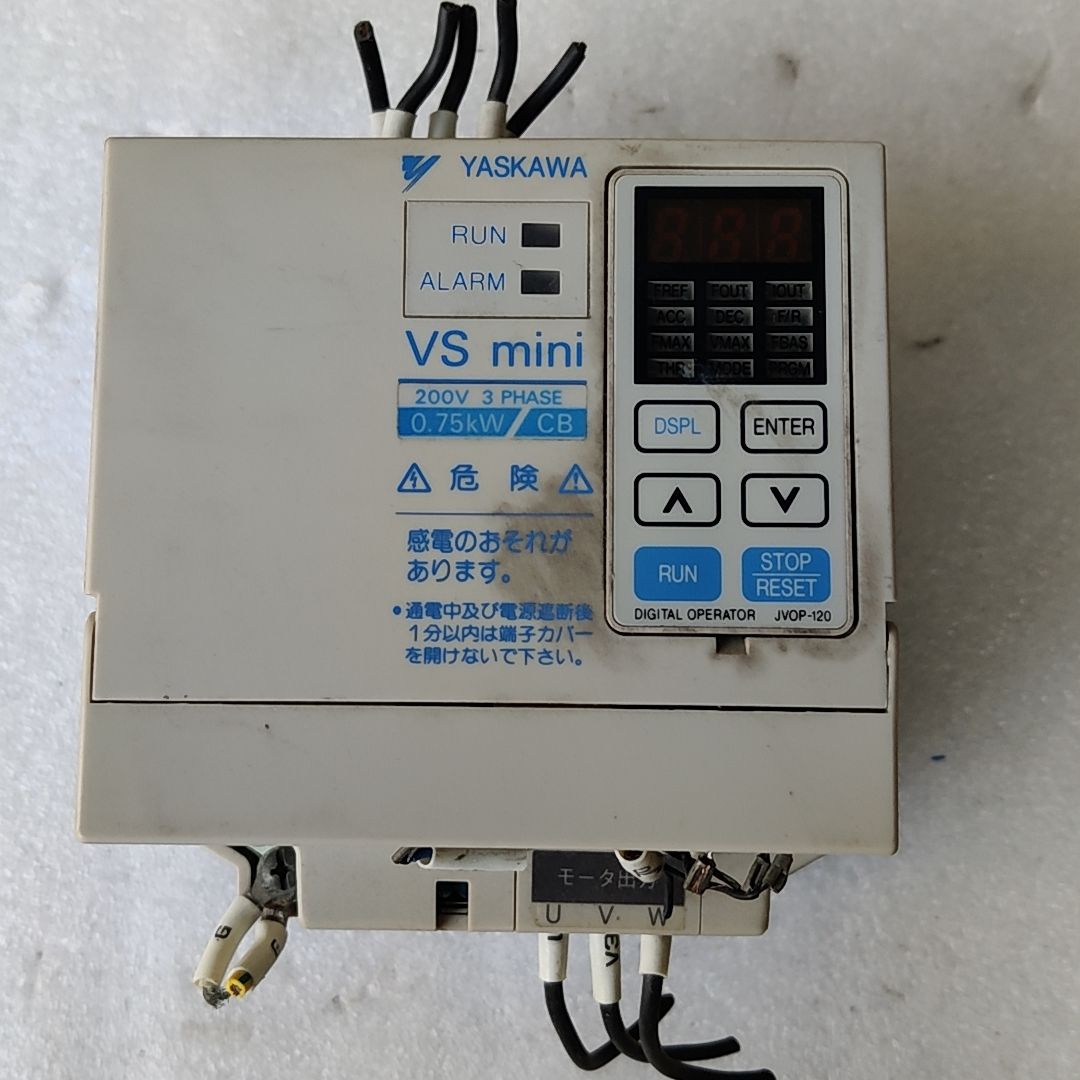 安川变频器 CIMR-XCBA20P7 0.75KW 220