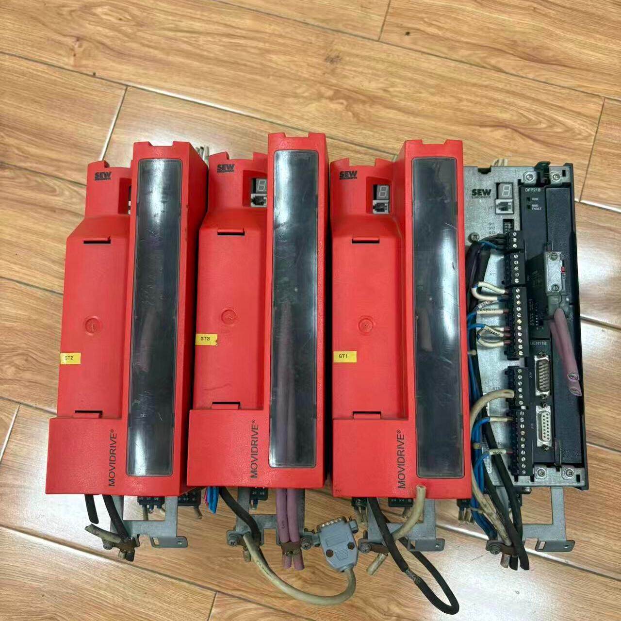 MDX61B0040-5A3-4-0T拆机SEW变频器带