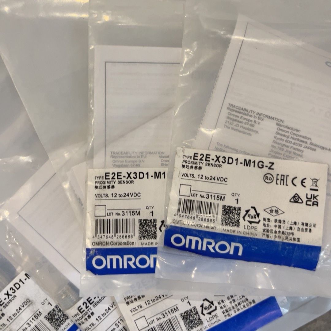接近开关E2E-X3D1-M1G-Z 12-24V