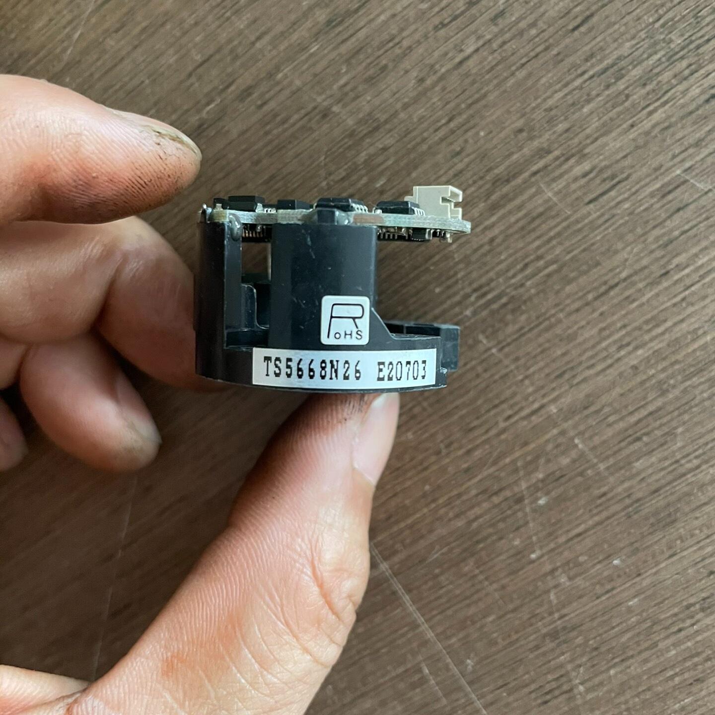 多摩川TS5668N26编码器。TAMAGAWA编码器。拆机
