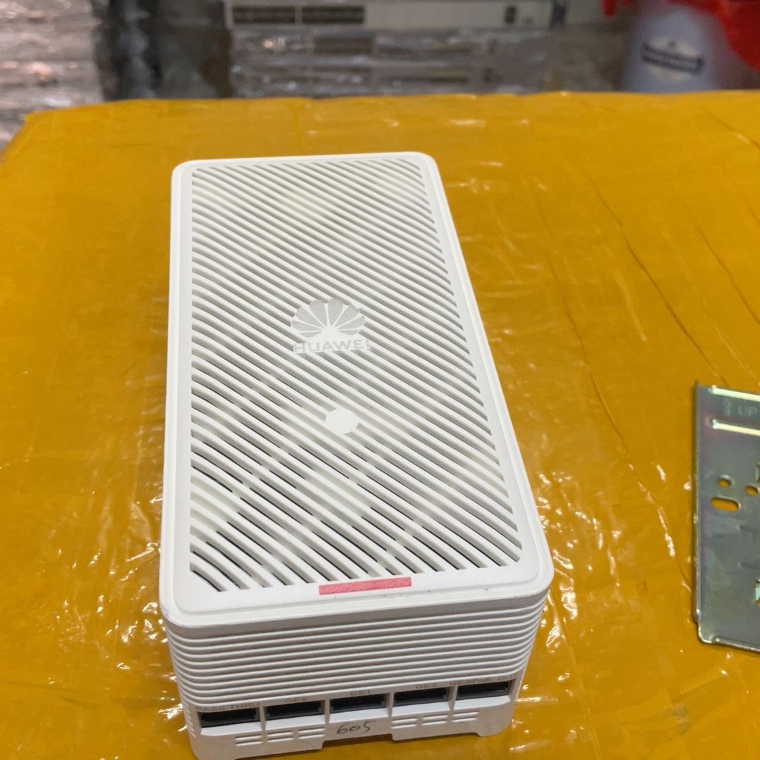 5760-22W 无线AP  功能正常 维保25年到期