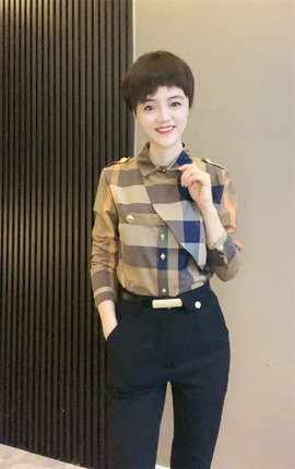 方领长袖棉质修身微弹不对称格子衬衫女欧洲站新品百搭单排扣衬衣