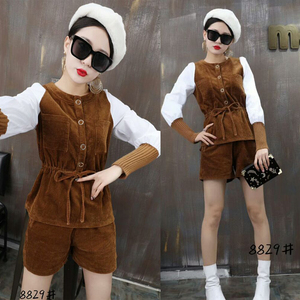 2018新款冬季灯芯绒短裤两件套韩版洋气衬衫袖条绒休闲时尚套装女