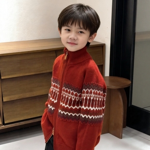 莱比儿童三股加厚山羊绒毛衣男童新年红费尔岛提花拉链高领开衫冬