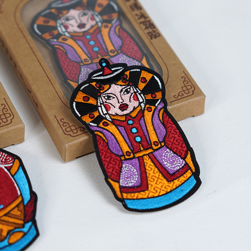 刺绣人物冰箱贴原创设计Taliinail塔林艾力