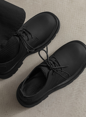 鞋子男款2025新款爆款休闲皮鞋冬秋大头黑色马丁鞋百搭厚底德比鞋