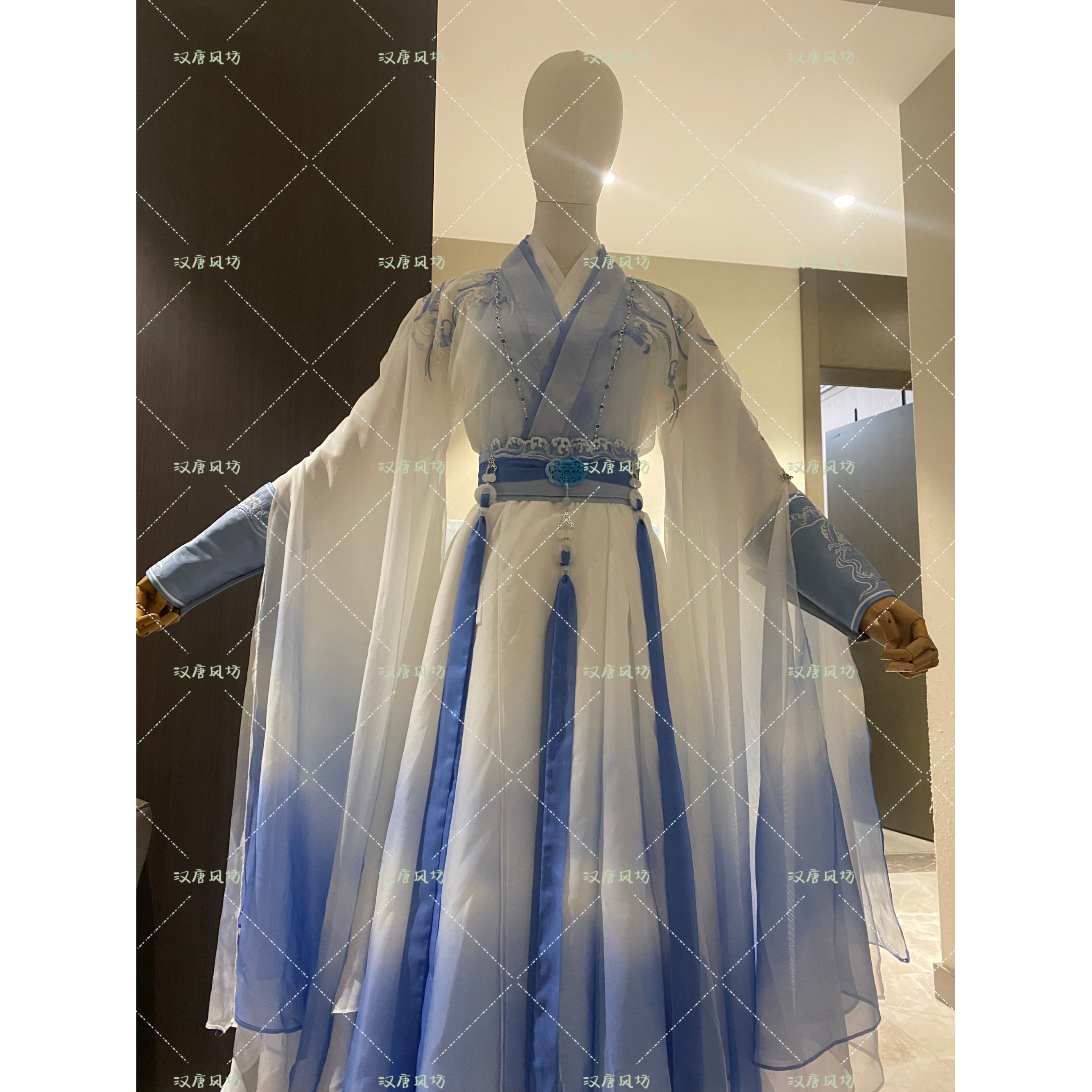 山海赴成毅蓝色秋水萧沉舟李肖明同款古装汉服侠客剑客武侠演出服