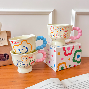 陶瓷马克杯可爱设计感高脚杯女生办公室咖啡杯创意情侣一对水杯