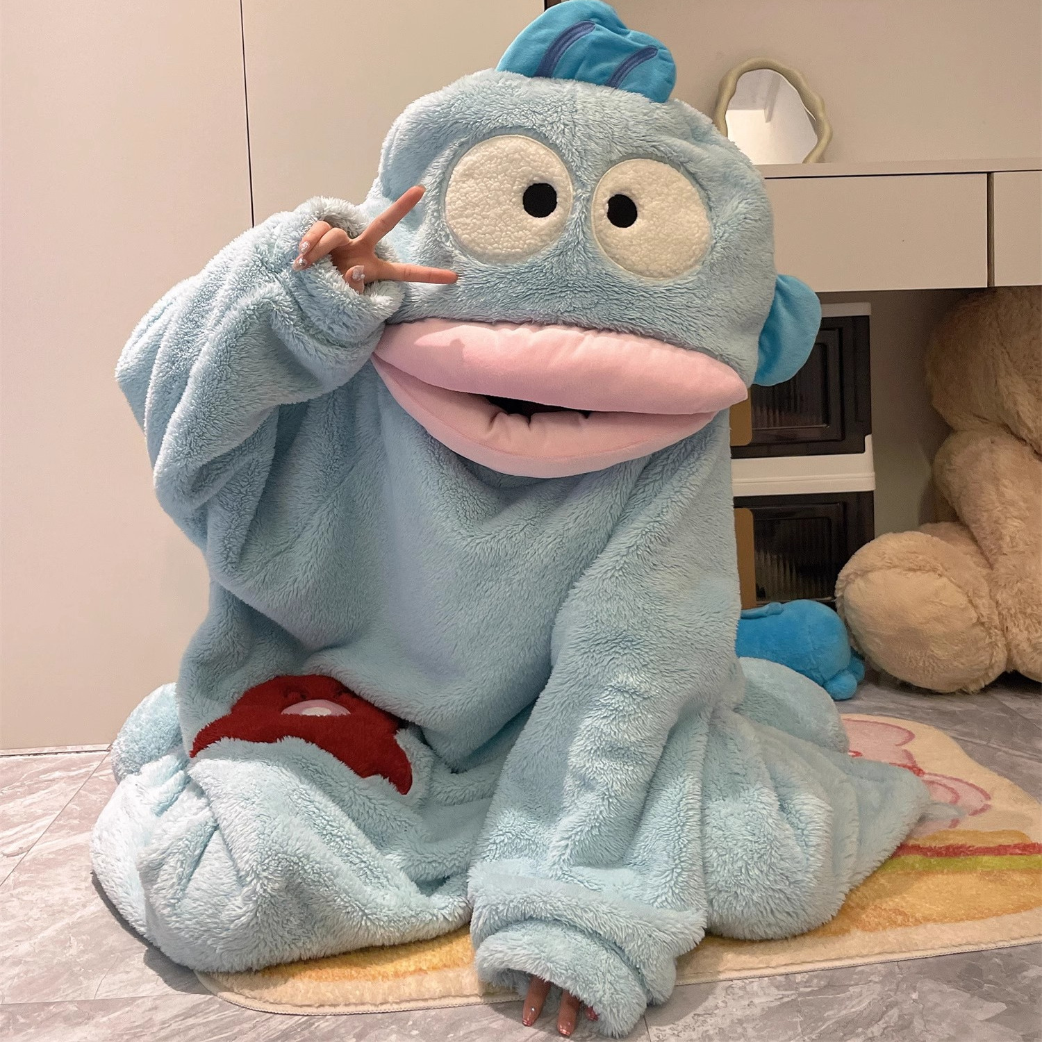 丑鱼连体睡衣珊瑚绒加厚保暖搞怪卡通可爱睡袍大嘴鱼可外穿家居服