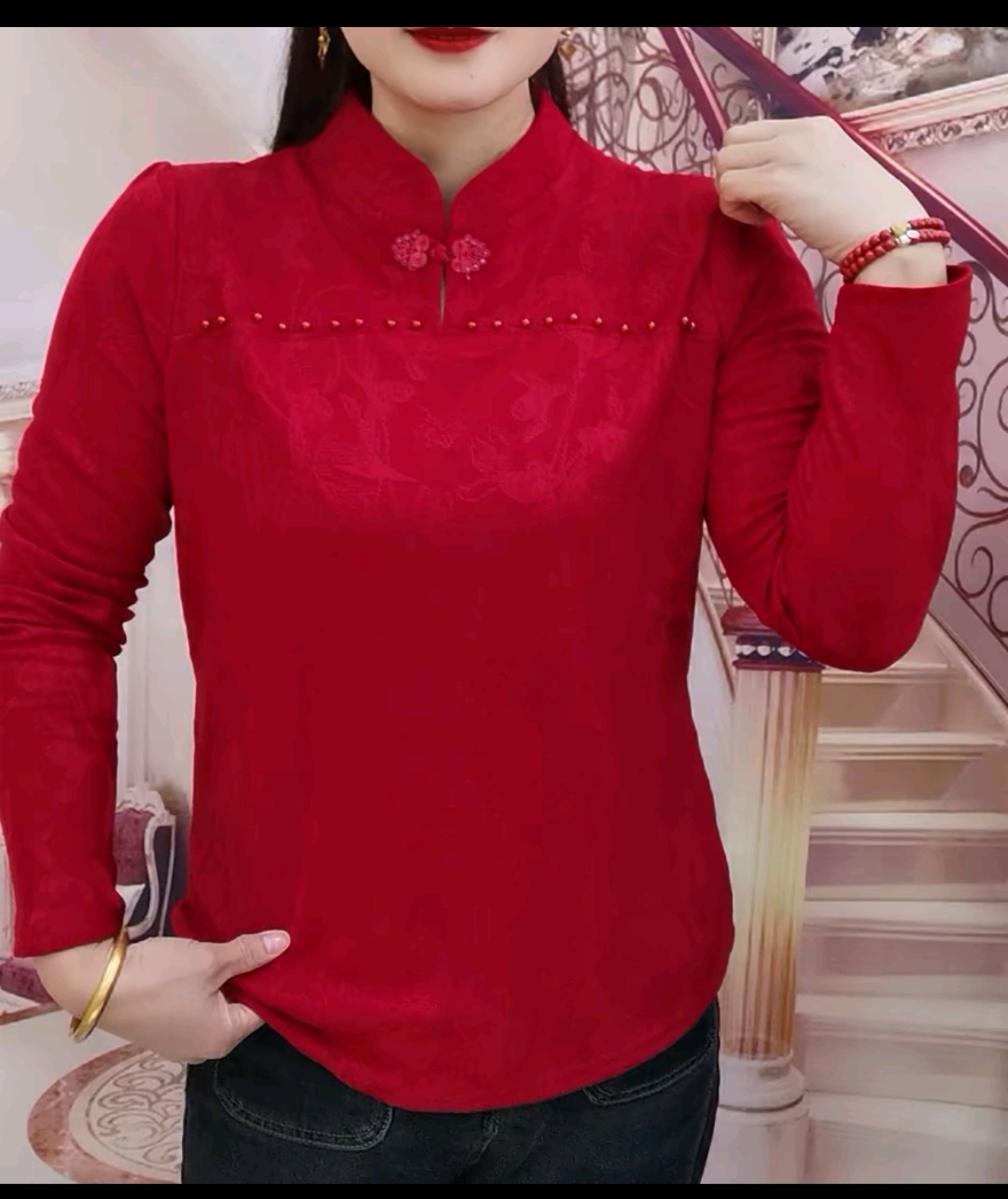 2025秋冬新款时尚百搭旗袍立领长袖打底衫女宽松盘扣提花上衣女