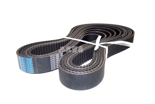 独特的齿形设计增加了柔韧度，使散热效果更佳，横向钢性强，避免皮带在带轮上的扭曲变形，底层厚度均匀，确保运转顺畅，变速皮带配合带轮能传动极高的功率