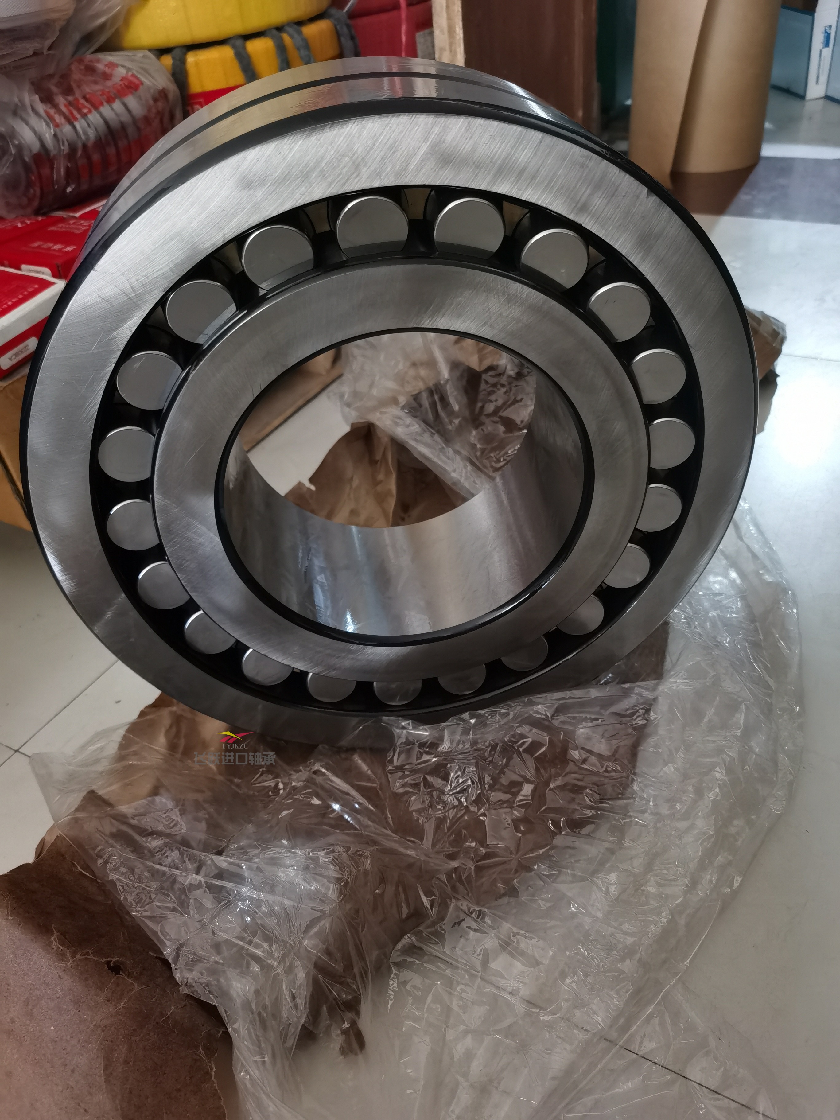 非标定制振动值专用加厚调心滚子轴承231/200CA/W33 200*400*128