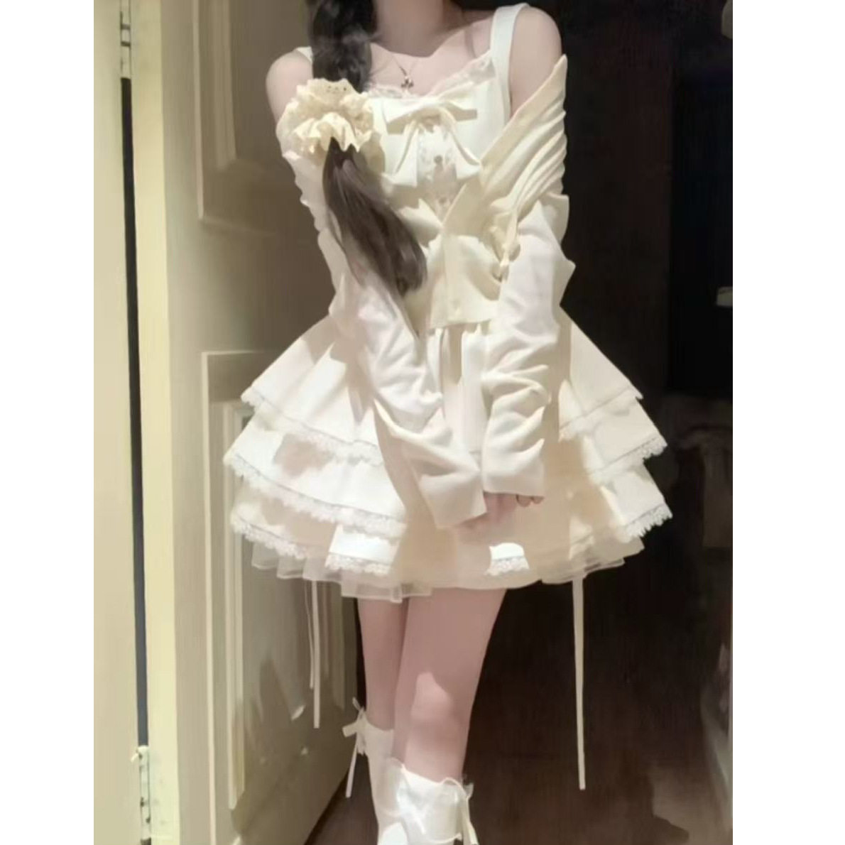 法式甜美超好看开衫外套蓬蓬蛋糕连衣裙两件套小个子入秋穿搭