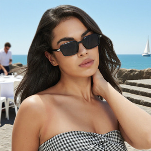 保罗雷朋官网欧美窄框方框太阳镜女高级感黑色百搭墨镜潮男日系书