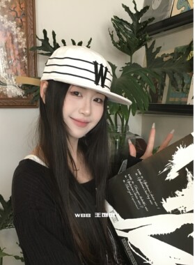 王饱饱美式复古平沿帽女小众设计棒球帽男大头围显脸小平顶帽子