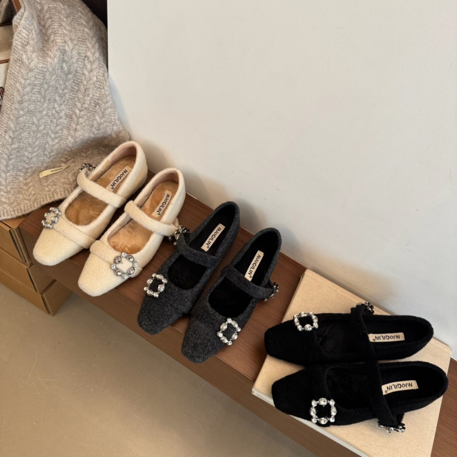 配裙子神器！加绒玛丽珍鞋女内增高冬季保暖方头水钻扣小个子福音