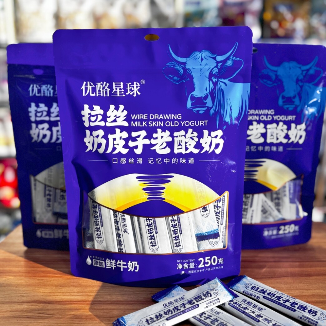 拉丝奶皮子老酸奶优酪星球袋装250g添加鲜牛奶酸甜儿时味道软奶条