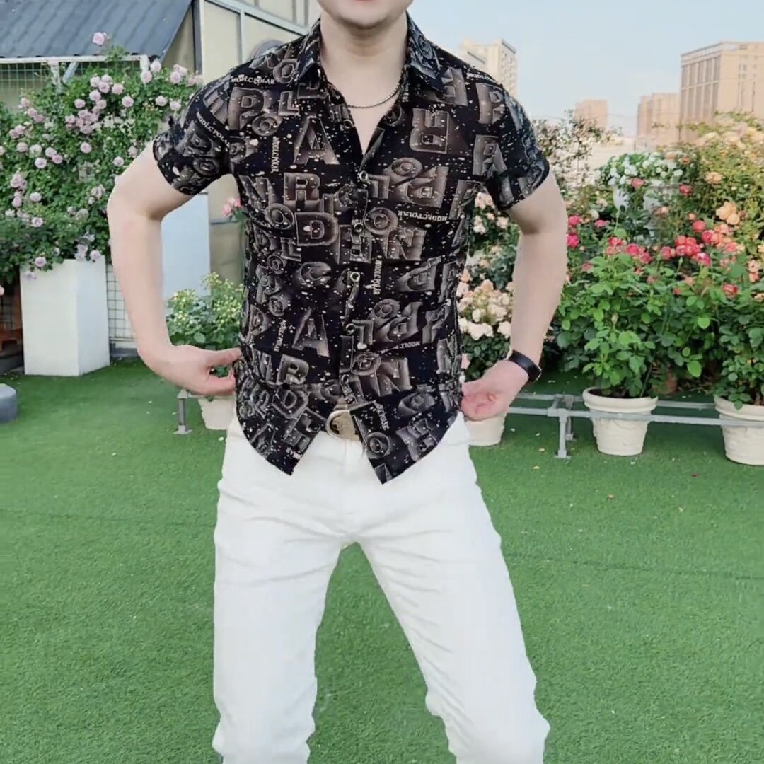 欧洲站夏季新款男士潮流时尚帅气修身翻领个性短袖衬衫