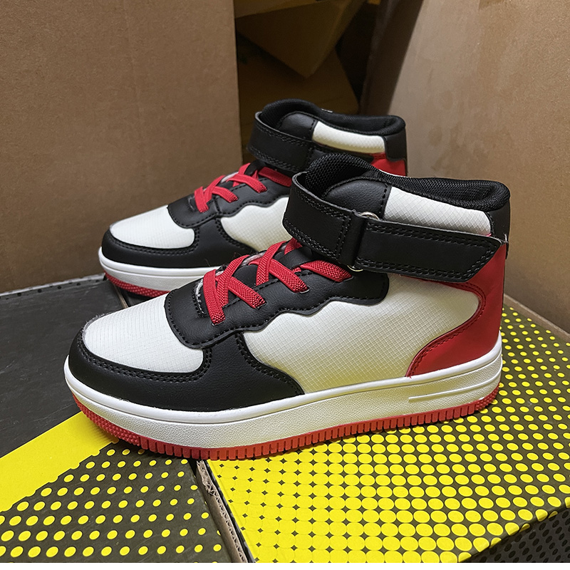 外贸原单男女童鞋2025秋冬休闲高帮板鞋防滑舒适百搭运动潮鞋35码