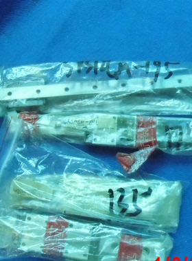 议价《实体店》2SRS12GMUU-135LM日本原装THK 现货140612