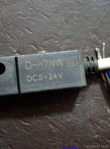 D-H7NWD-H7NWL磁性开关SMC