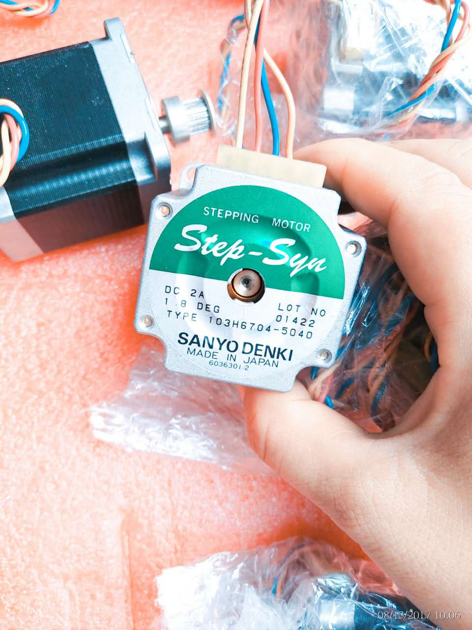 议价原装现货步进马达SANYO