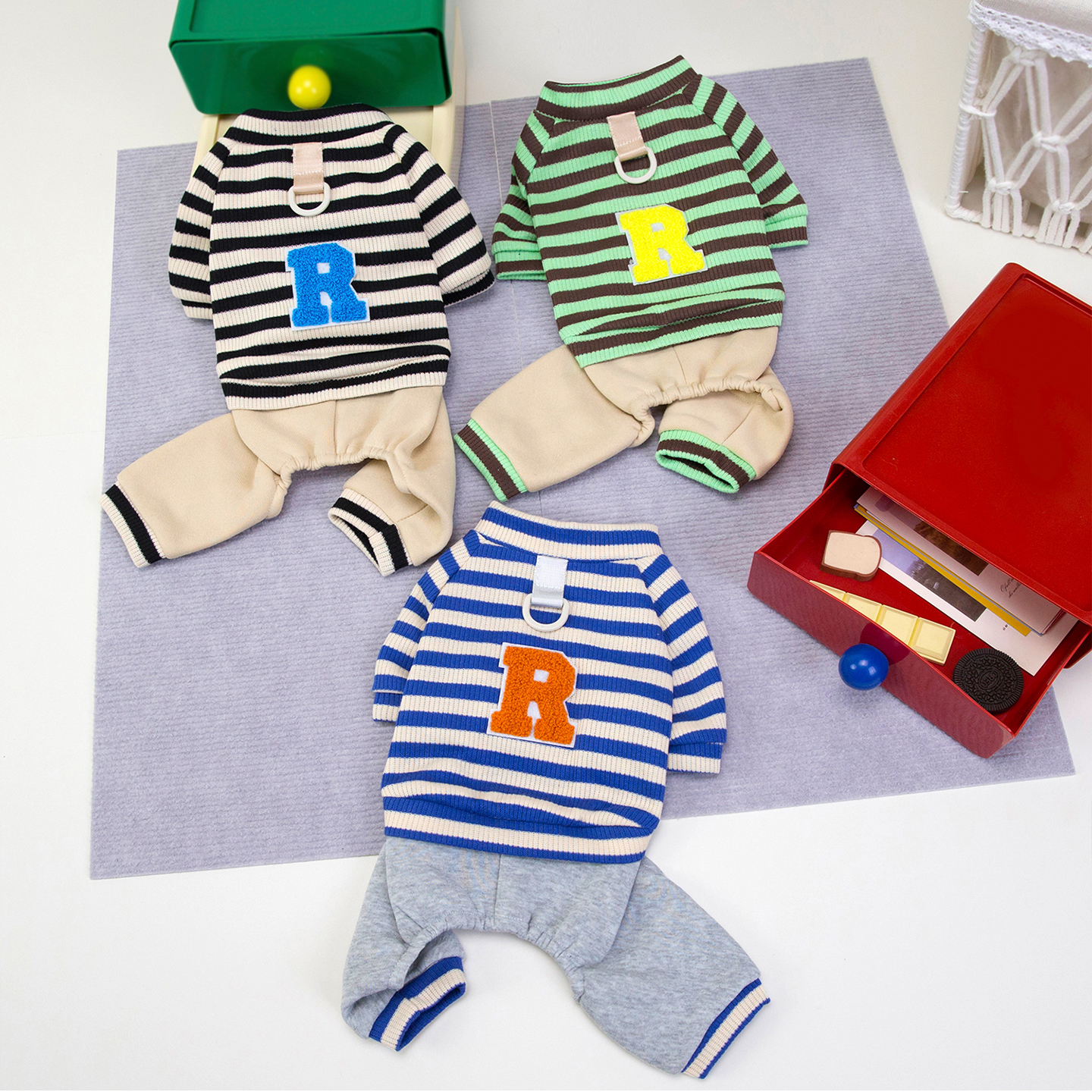 宠物狗狗衣服休闲条纹四脚卫衣泰迪比熊小型幼犬秋冬保暖宠物服装