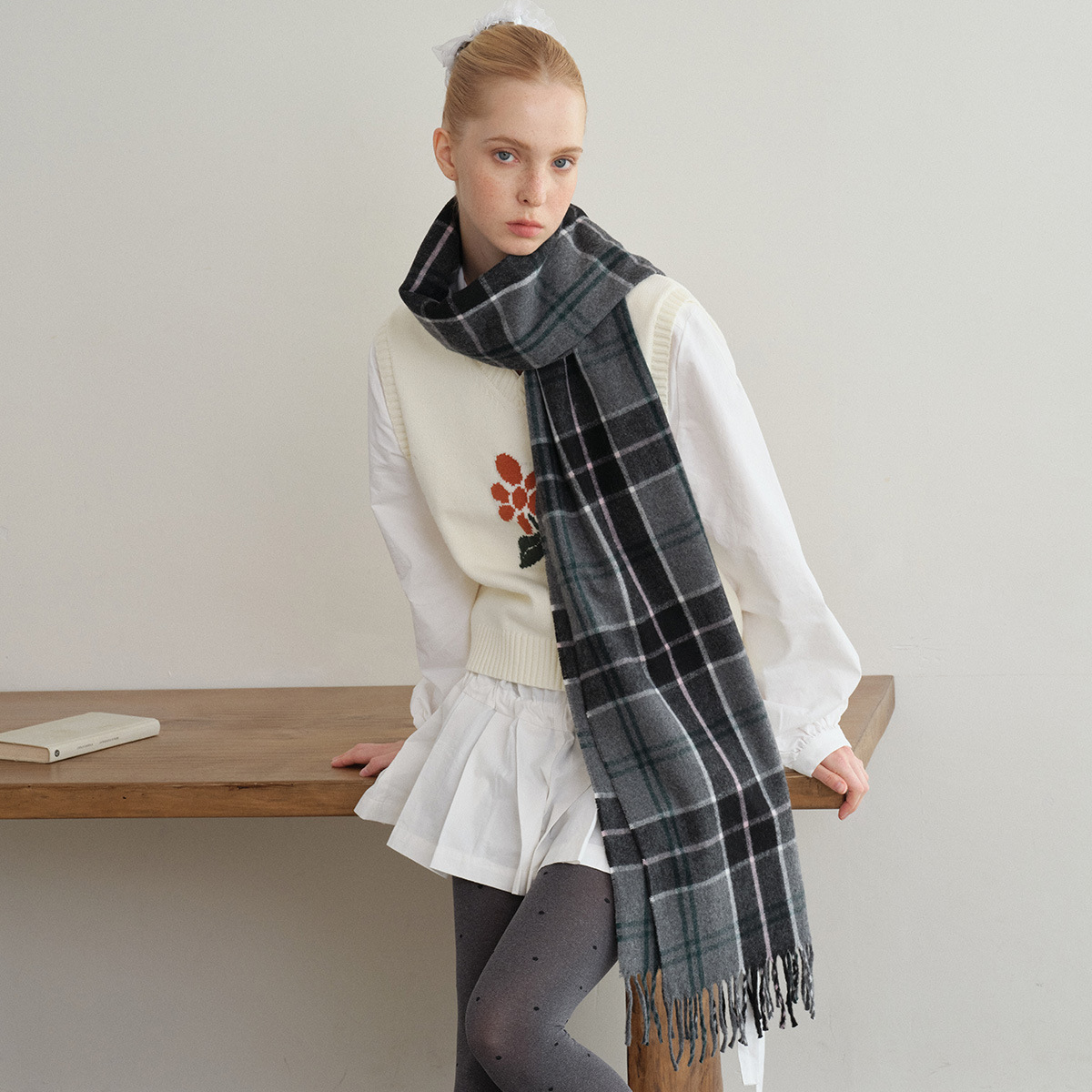 设计师款羊毛混纺经典灰色格纹围巾男女通用冬季简约格子毛线围脖