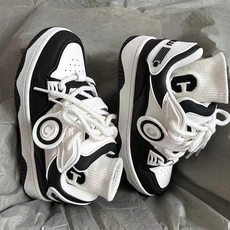 2024新款冬季ins风小众耳机线面包鞋chic女厚底运动学生鞋