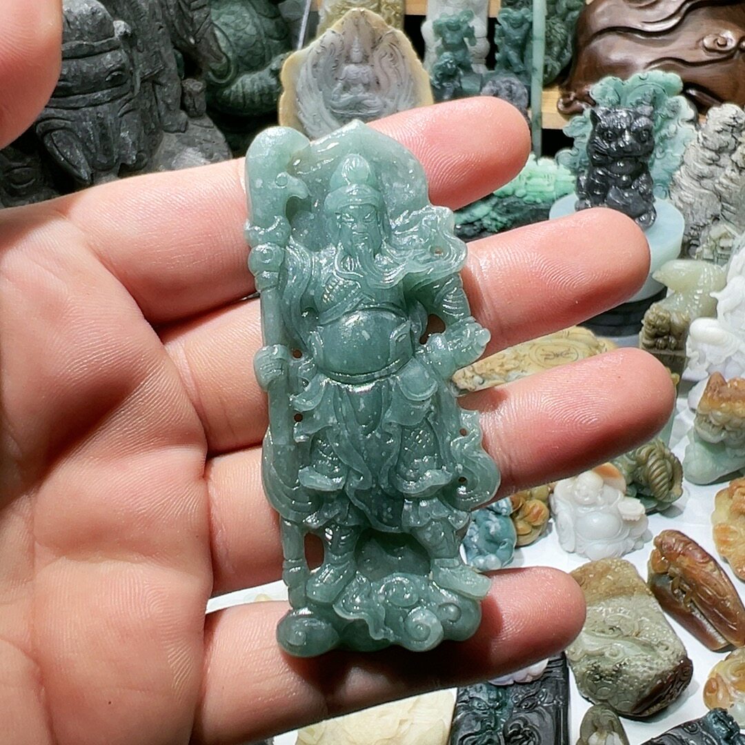 翡翠工厂清货关公