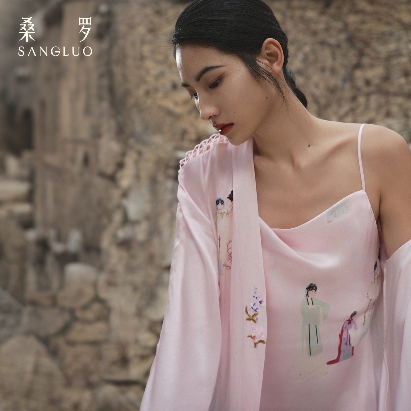 游园惊梦』桑罗戏曲印花真丝睡裙100%桑蚕丝吊带裙家居服2026新款