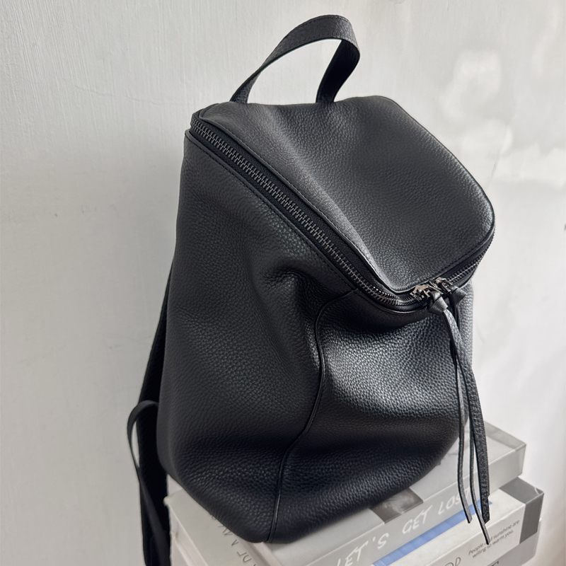 2025新款真皮女包头层牛皮双肩包时尚休闲通勤出行旅游百搭小背包